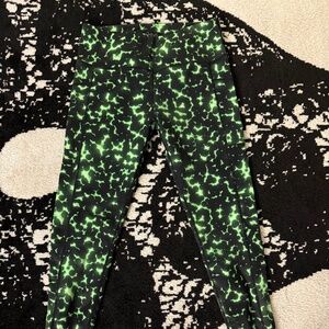 Constantly Varied Gear CVG Radioactive Full Length Leggings Size M